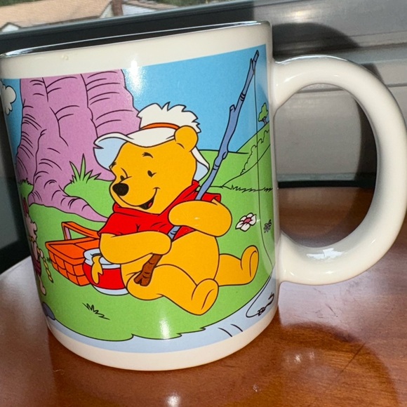 Disney Vintage Winnie the Pooh Mug - Picture 4 of 6